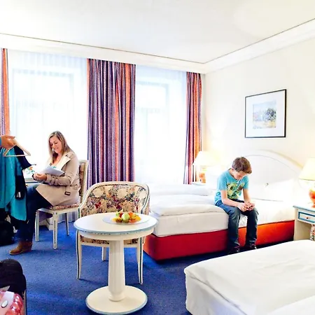 ホテル Weisses Ross マリエンベルク