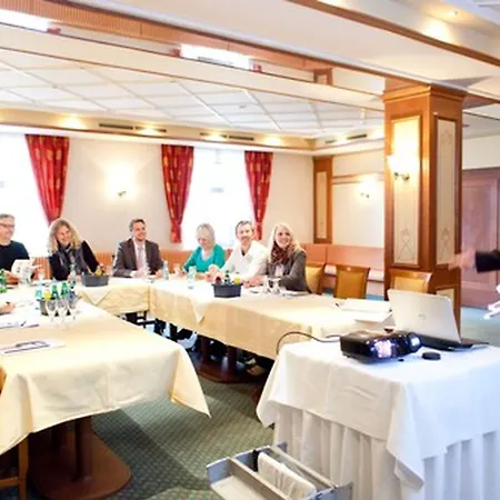 Weisses Ross ホテル マリエンベルク