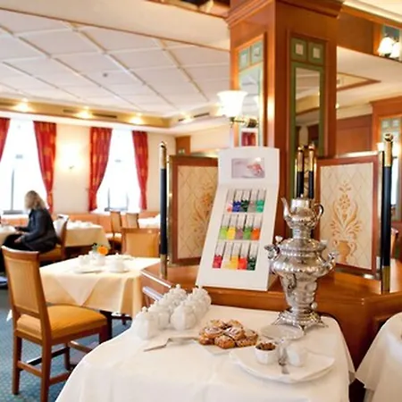 Weisses Ross فندق حصن مارينبيرغ