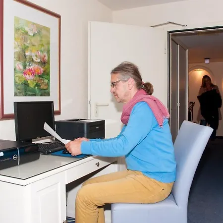 Weisses Ross فندق