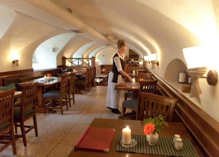 Otel Weisses Ross 3*